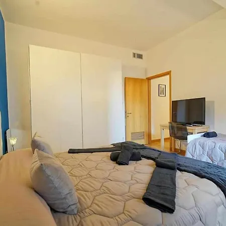 Apartment Corso Venezia House - Destiny 4 *